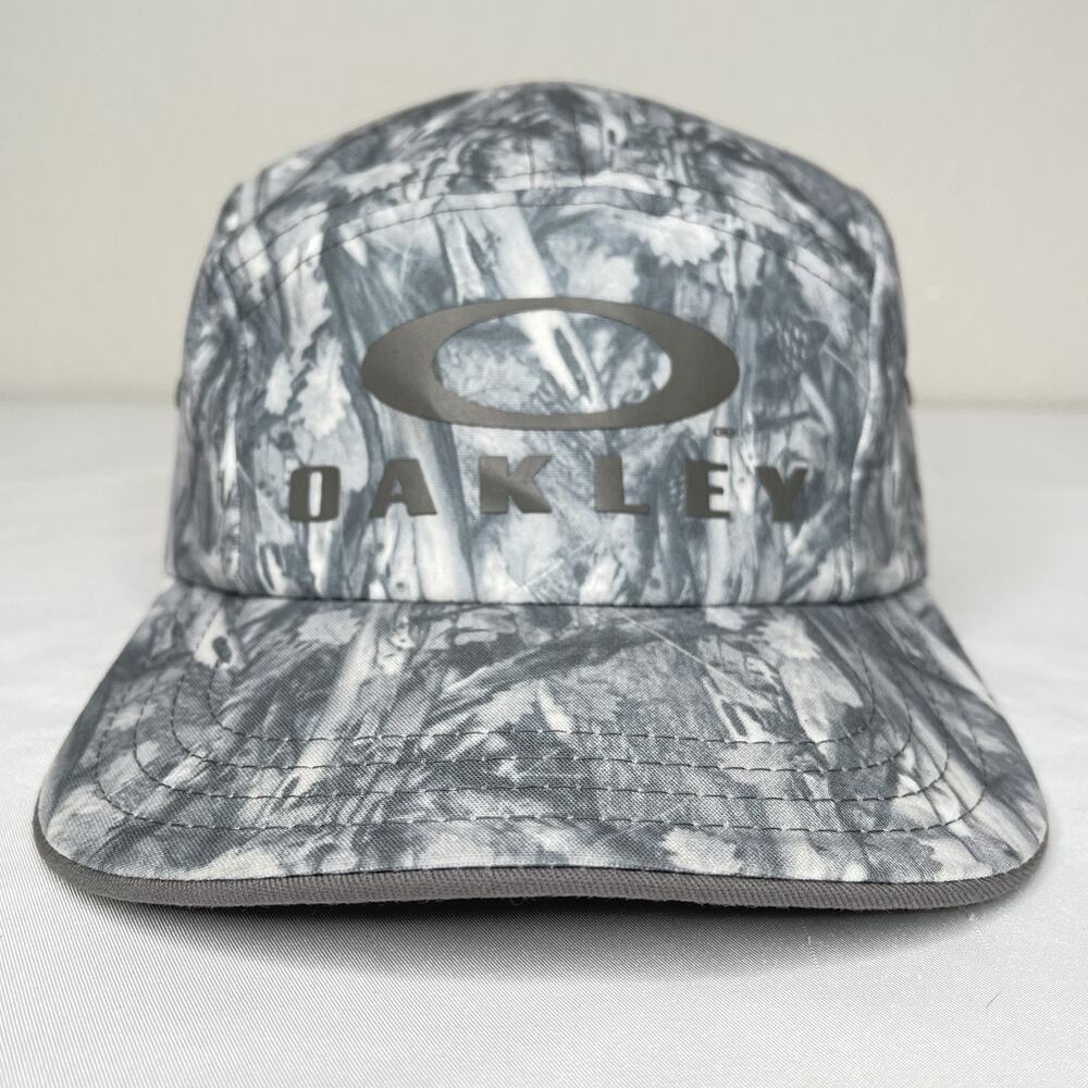 Oakley Jeff Staple New Era 5 Panel Strap Back Silver Grey White Tree Camo Rare